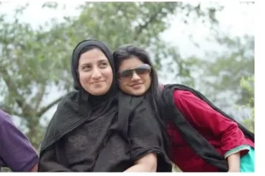 Mehnaz and her mum